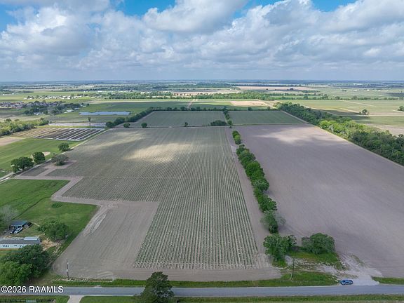 4th image of Leroy Rd
