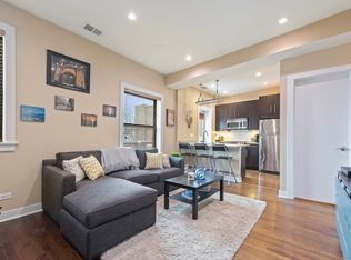 1448 W Roscoe St APT 3E, Chicago, IL 60657