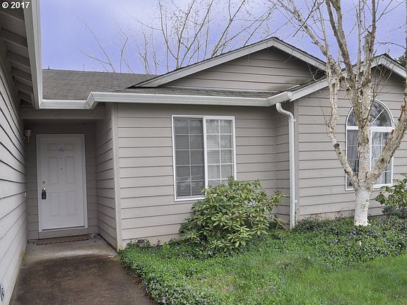 3rd image of 16511 NE 82nd St