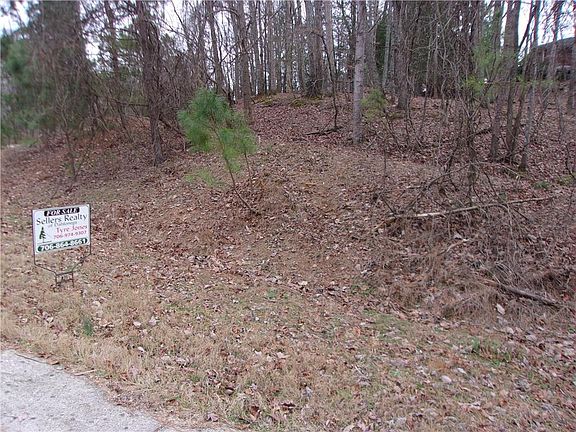 4th image of 541 Bayberry Crossing Dr