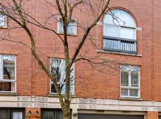 2715 N Greenview Ave, Chicago, IL 60614