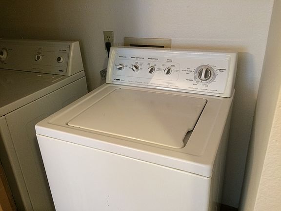 4th image of 2811 Cutters Grove Ave APT 003