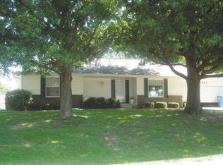 3030 SE Burton St, Topeka, KS 66605