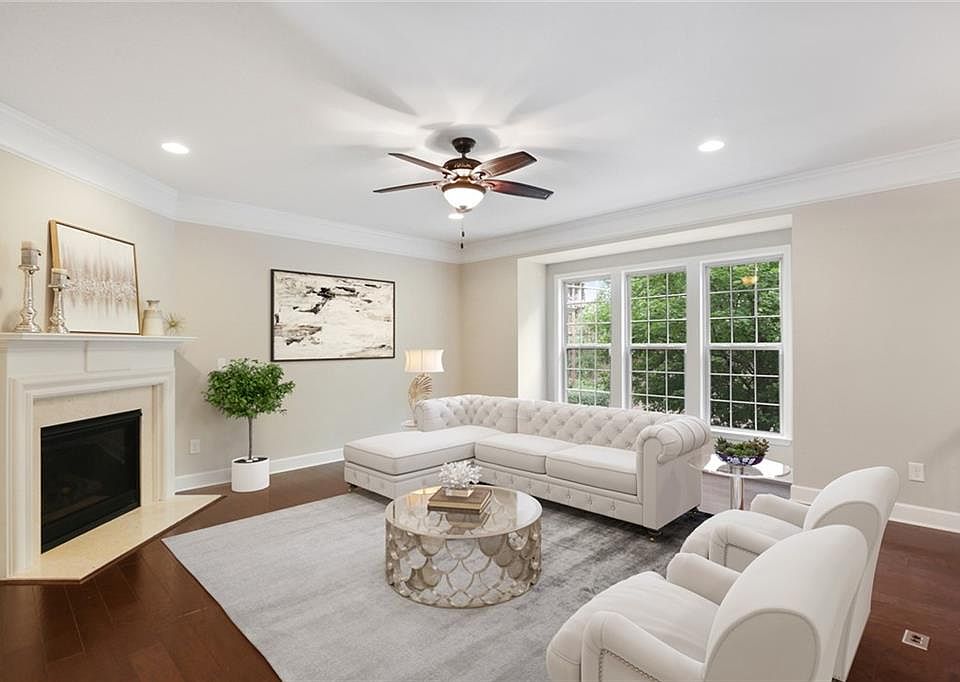 1st image of 3296 Ferncliff Ln