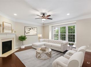 3296 Ferncliff Ln, Atlanta, GA 30324