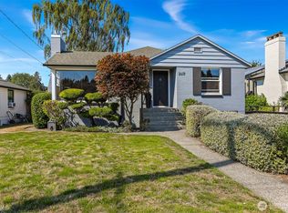 2617 32nd Ave W, Seattle, WA 98199