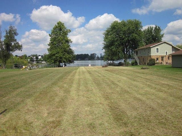 1st image of Colony Bay Dr