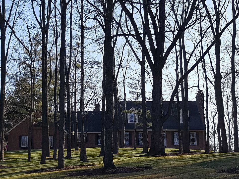 1st image of 11699 Stonegate Dr