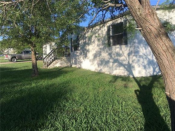 3rd image of 4509 Williams Dr