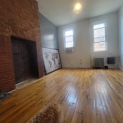 Rented by Yup Realty LLC | media 16