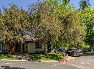 974 E Strawberry Ln, Boise, ID 83712
