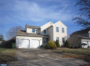 33 Faybrooke Dr, Marlton, NJ 08053