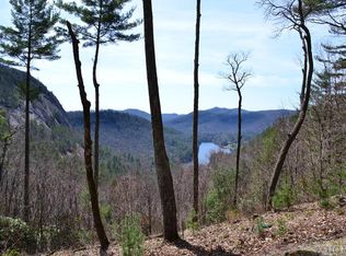 57 Gumwood Ln, Sapphire, NC 28774