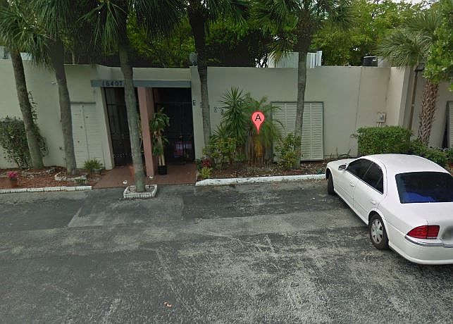1st image of 16405 Fox Den Ct