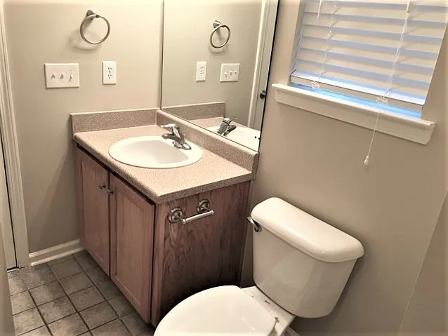 155 Brianna Cir — Photo 10