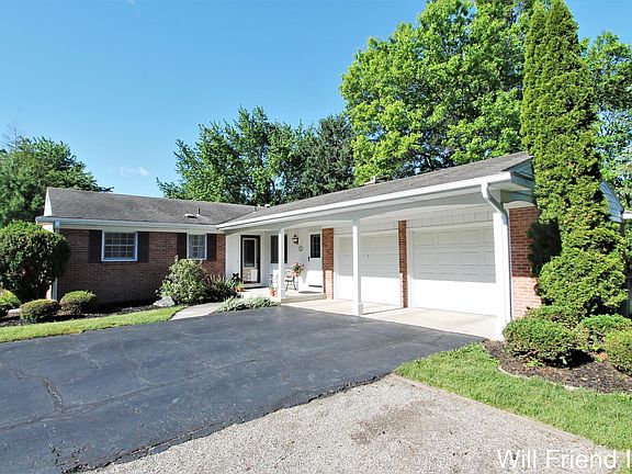 2nd image of 1841 Morningside Dr SE