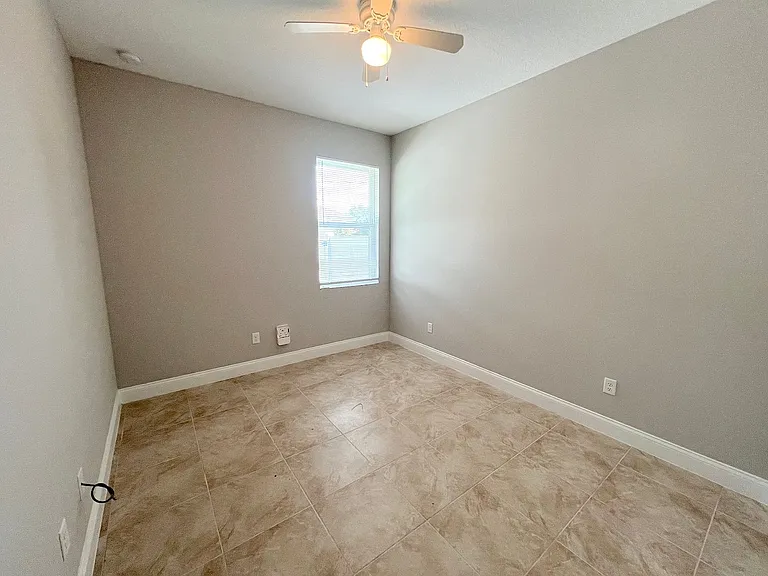 80 Buttonworth Dr #B — Photo 21