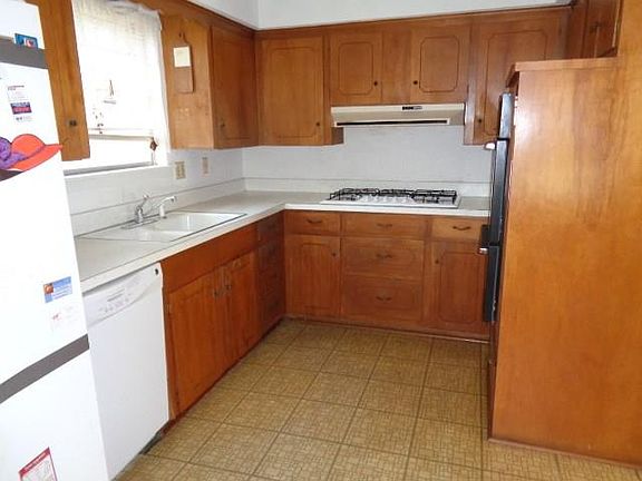5th image of 1506 Glenbrook Dr