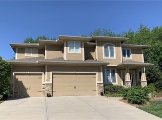 14540 S Glen Eyrie St, Olathe, KS 66061