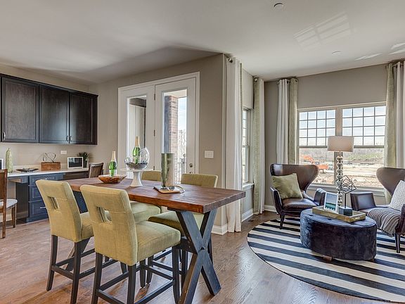 4th image of 316 Parkside Ct