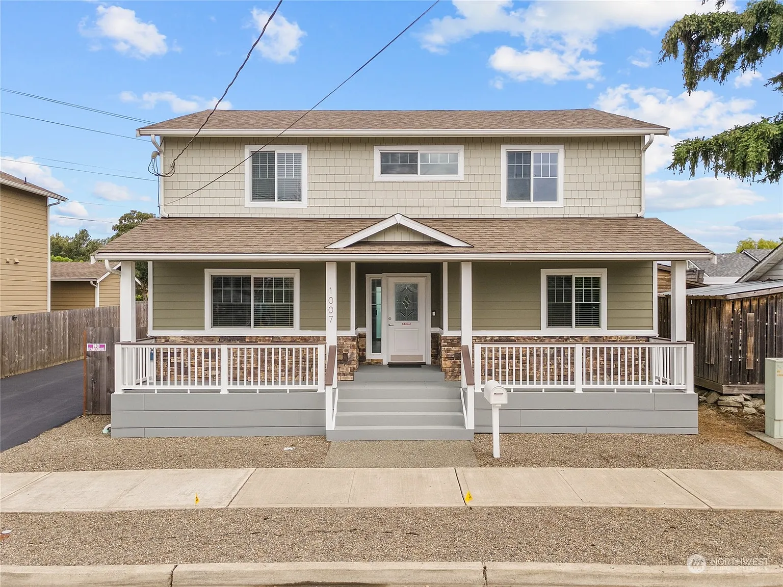 1007 North Street photo 1