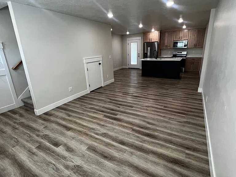 3780 N Philbin Rd — Photo 3