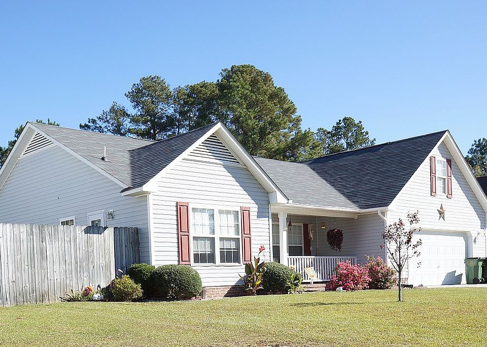 2nd image of 81 Rock Harbor Ln