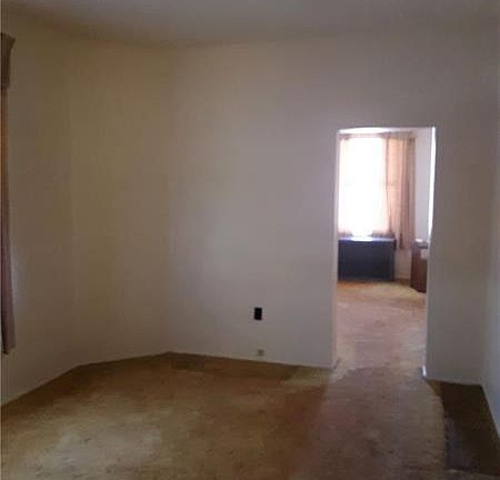 3rd image of 117 W 6811 Hilldale Dr