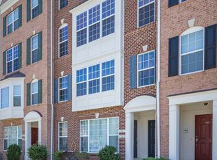 6265 Aster Haven Cir #18, Haymarket, VA 20169