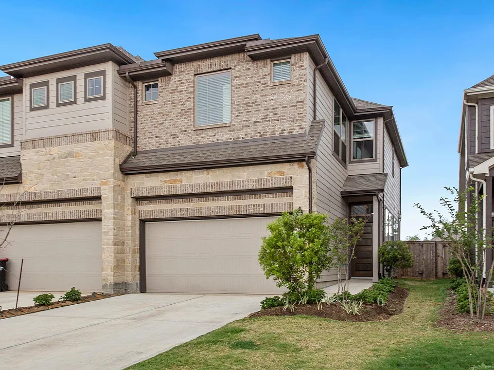 1531 Rustling Creek Dr