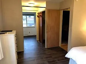 Squires Cir — Photo 6