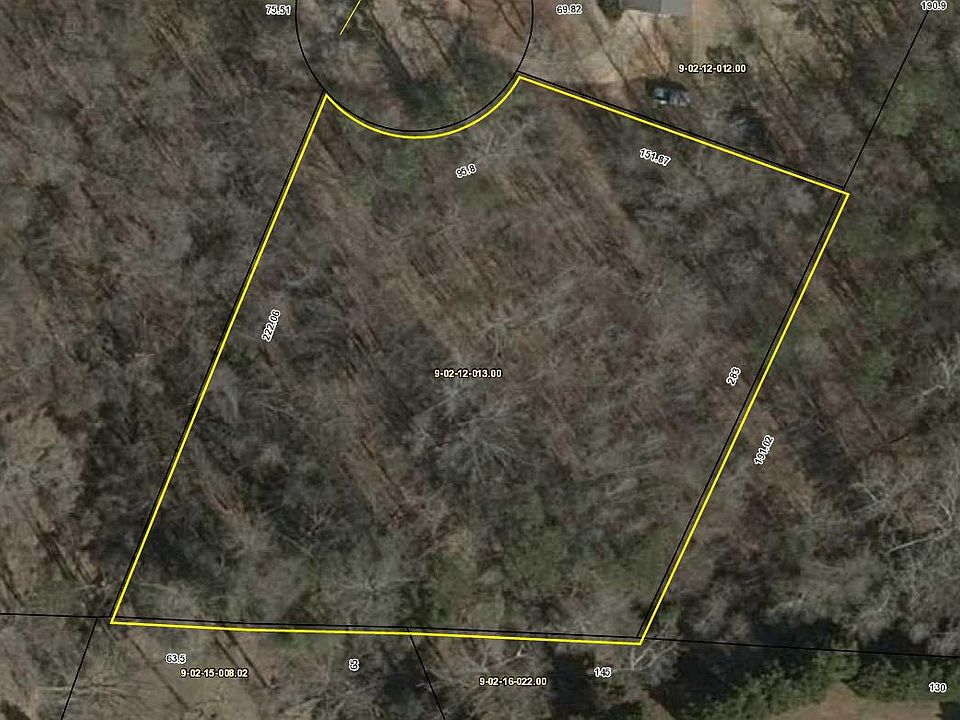 2nd image of 137 Quail Valley Dr