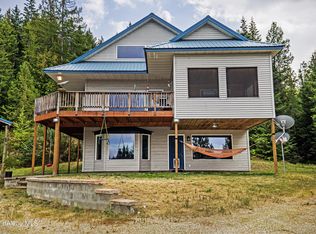 216 Wolverine Dr, Cocolalla, ID 83813