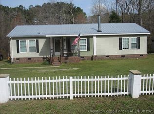 45 Country Walk Ln, Sanford, NC 27332