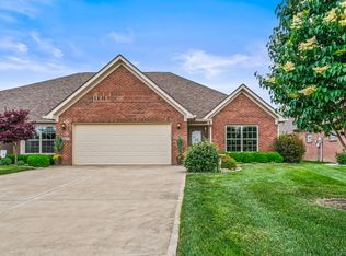 4857 W Congress Cv, New Palestine, IN