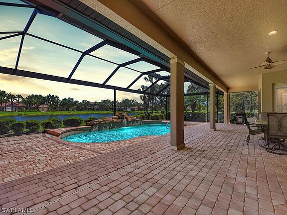 2nd image of 10147 Avalon Lake Cir