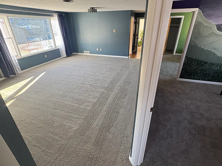 909 W Olive St #A — Photo 23
