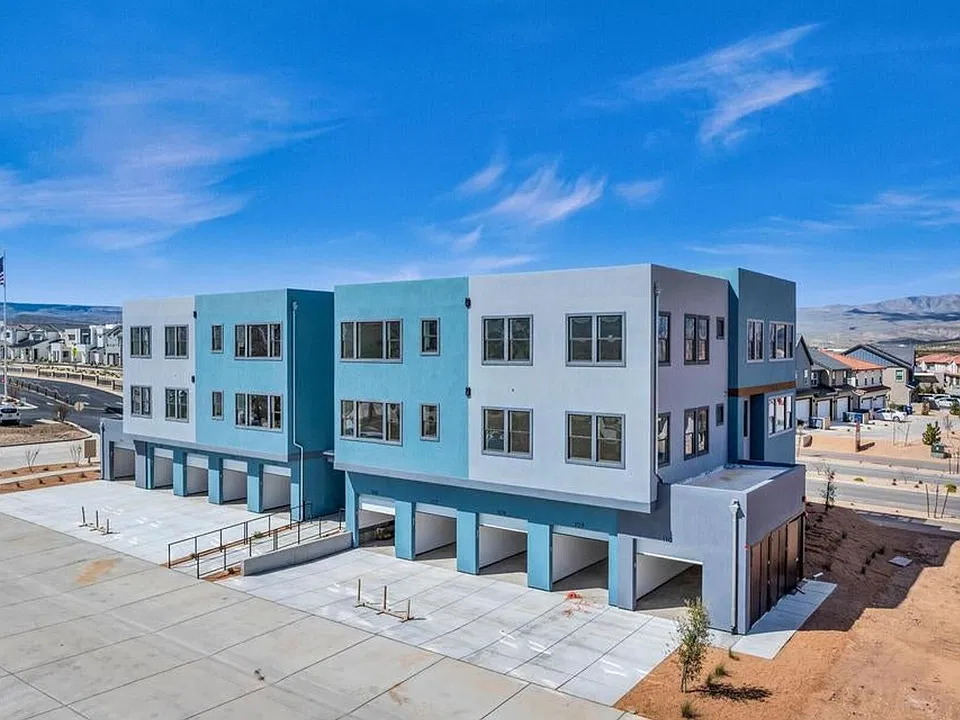 5599 Carnelian Pkwy #607