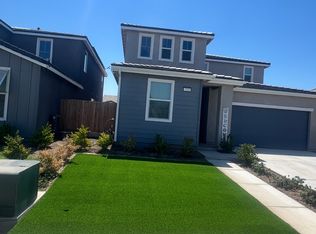 773 Cathedral Ct S, Madera, CA