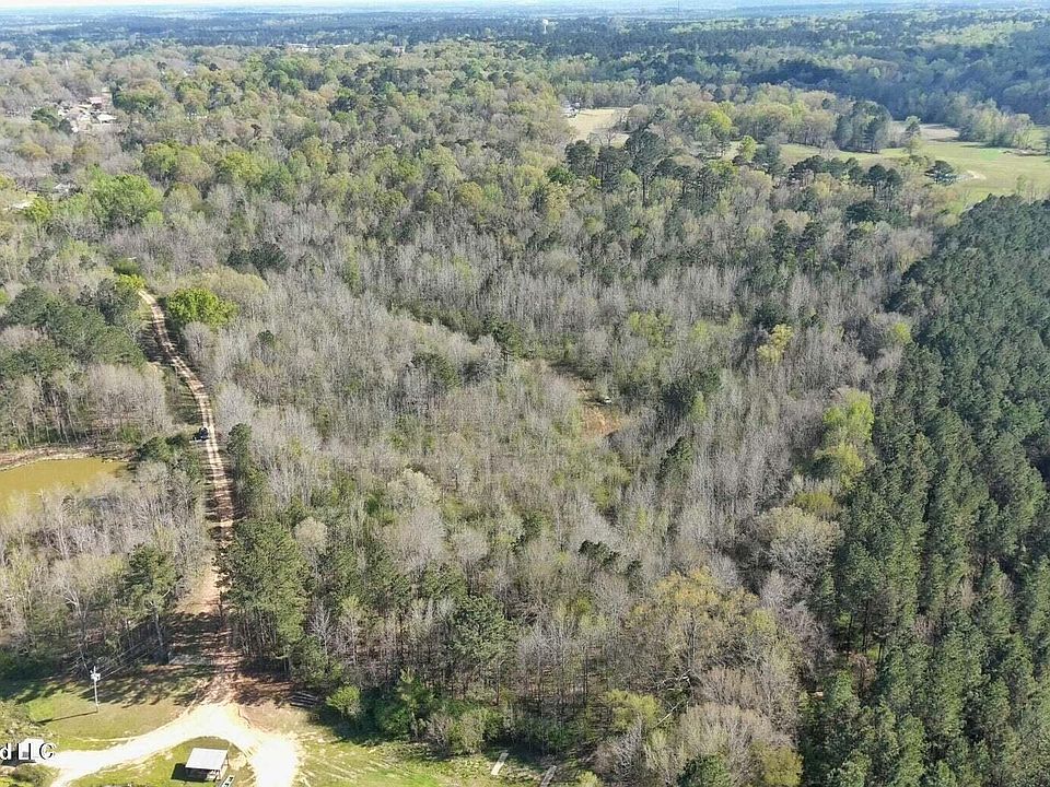 1st image of Well St