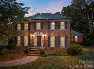 2920 Wickersham Rd, Charlotte, NC 28211
