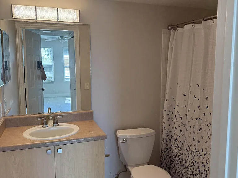 1018 Villa Cir — Photo 6