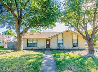 1826 Leicester St, Garland, TX 75044