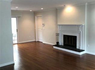 60 Houston Ter #B, Stamford, CT 06902