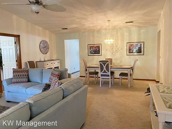 4th image of 9438 SW 85th Ave Unit A