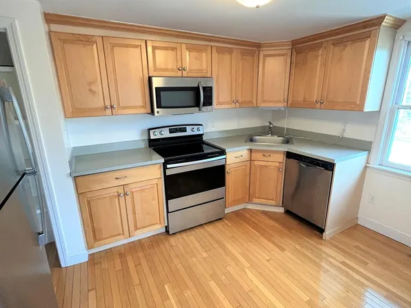 13 High St #A, Milton, MA 02186