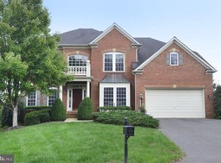 43283 Thaddeus Ln, Leesburg, VA 20176