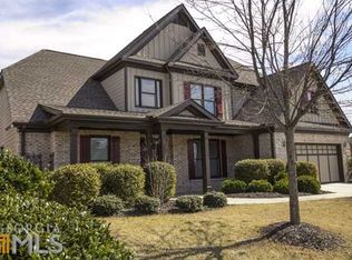 209 Misty Grove Dr, Loganville, GA 30052
