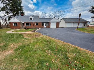 16899 Ridgeview Dr, East Liverpool, OH 43920