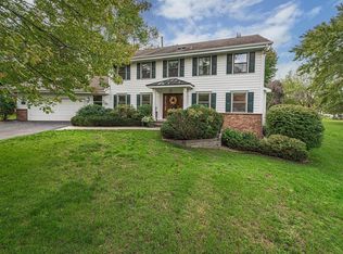 1448 Highview Ave, Eagan, MN 55121